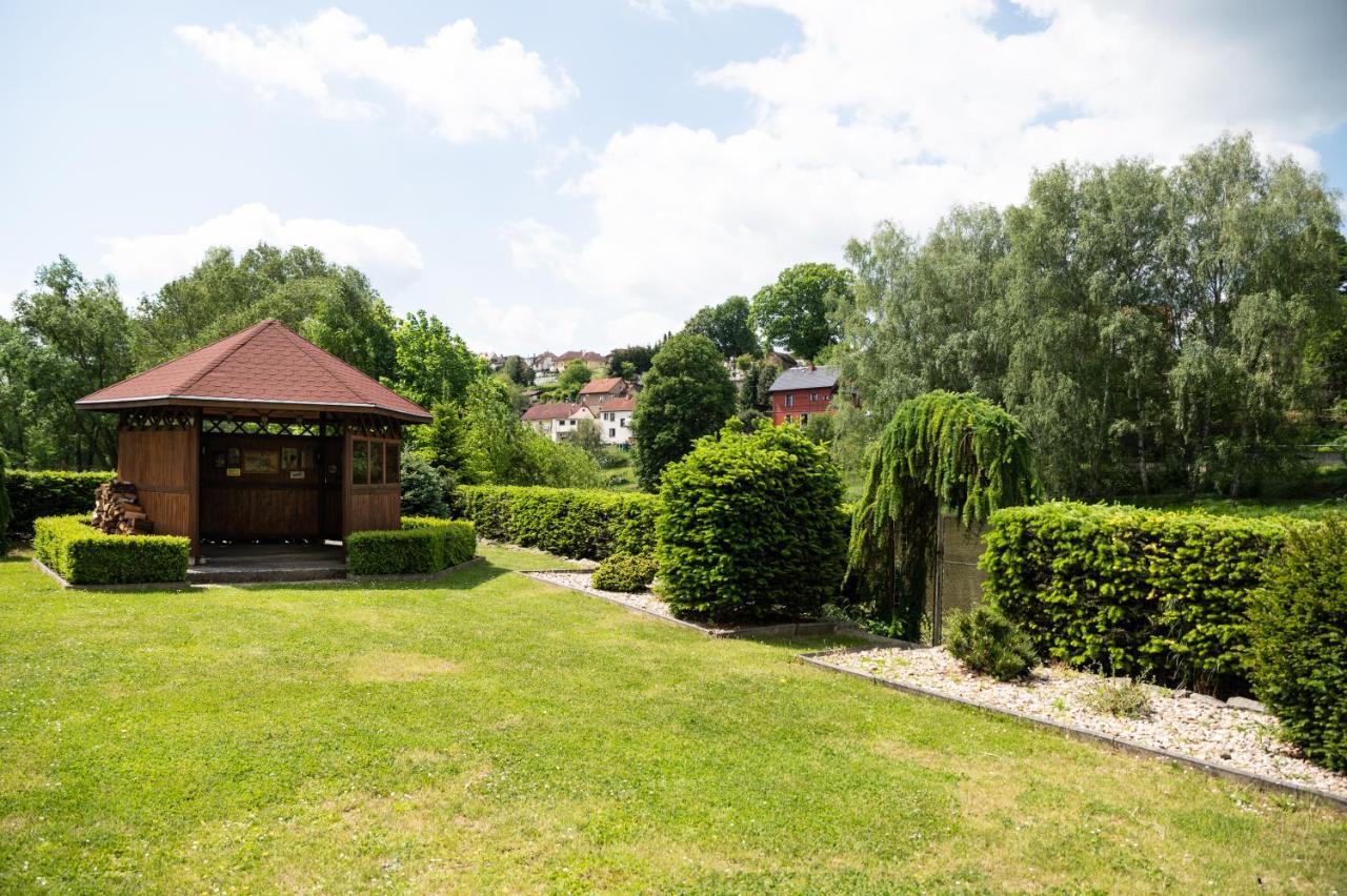 Vila Marketa Hotel Ledeč nad Sázavou Buitenkant foto